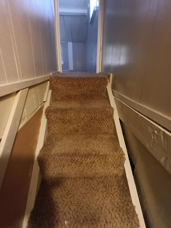 Building Photo - Tinker Close! FIRST FULL MONTH FREE