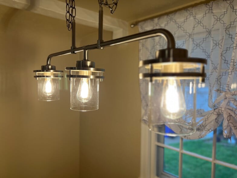 BEAUTIFUL REMODEL - 7717 29th Ave