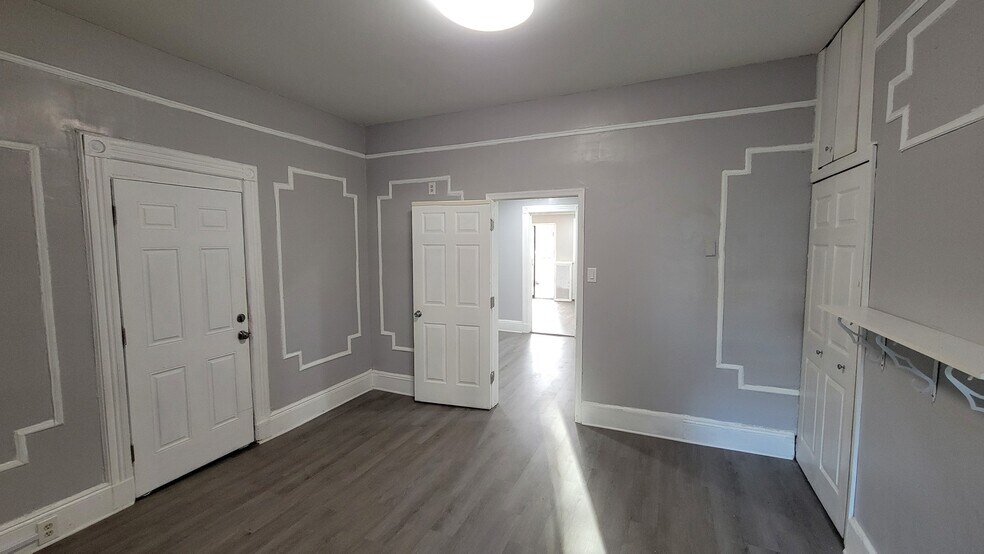 Building Photo - 6116 Palisade Ave