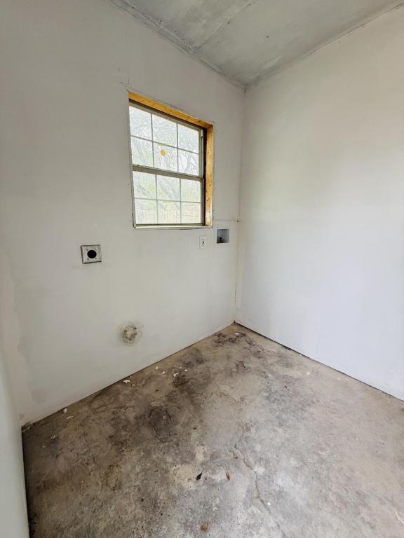 Building Photo - 2419 35th St