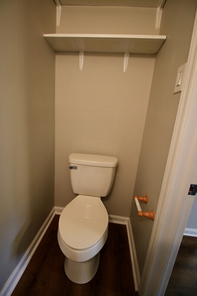 Building Photo - 119 Bob Lane