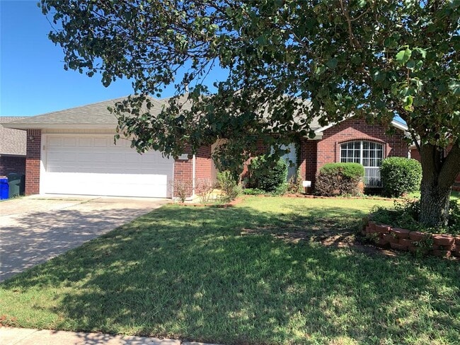 Primary Photo - 2909 Sandstone Dr