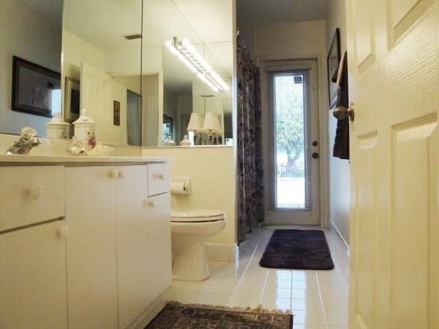 Building Photo - 5216 NW 109th Way