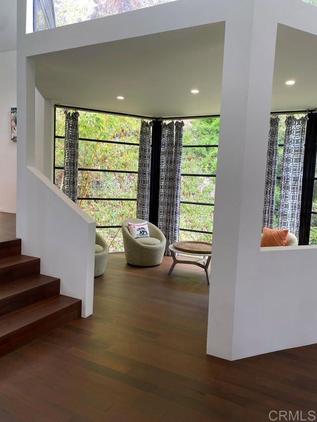 Building Photo - 13069 Via Latina