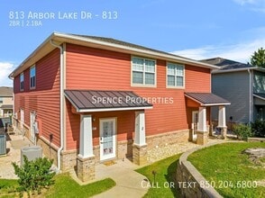 Building Photo - 813 Arbor Lake Dr