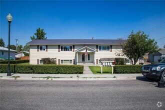 Building Photo - Joe&#39;s Four Plex