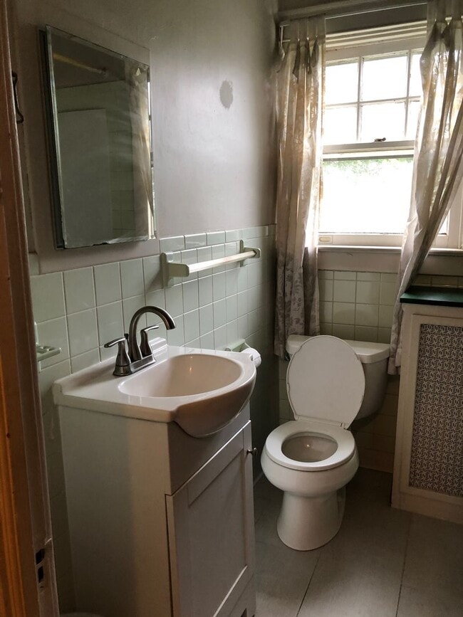 Building Photo - Beautiful West End 3BR home for rent!