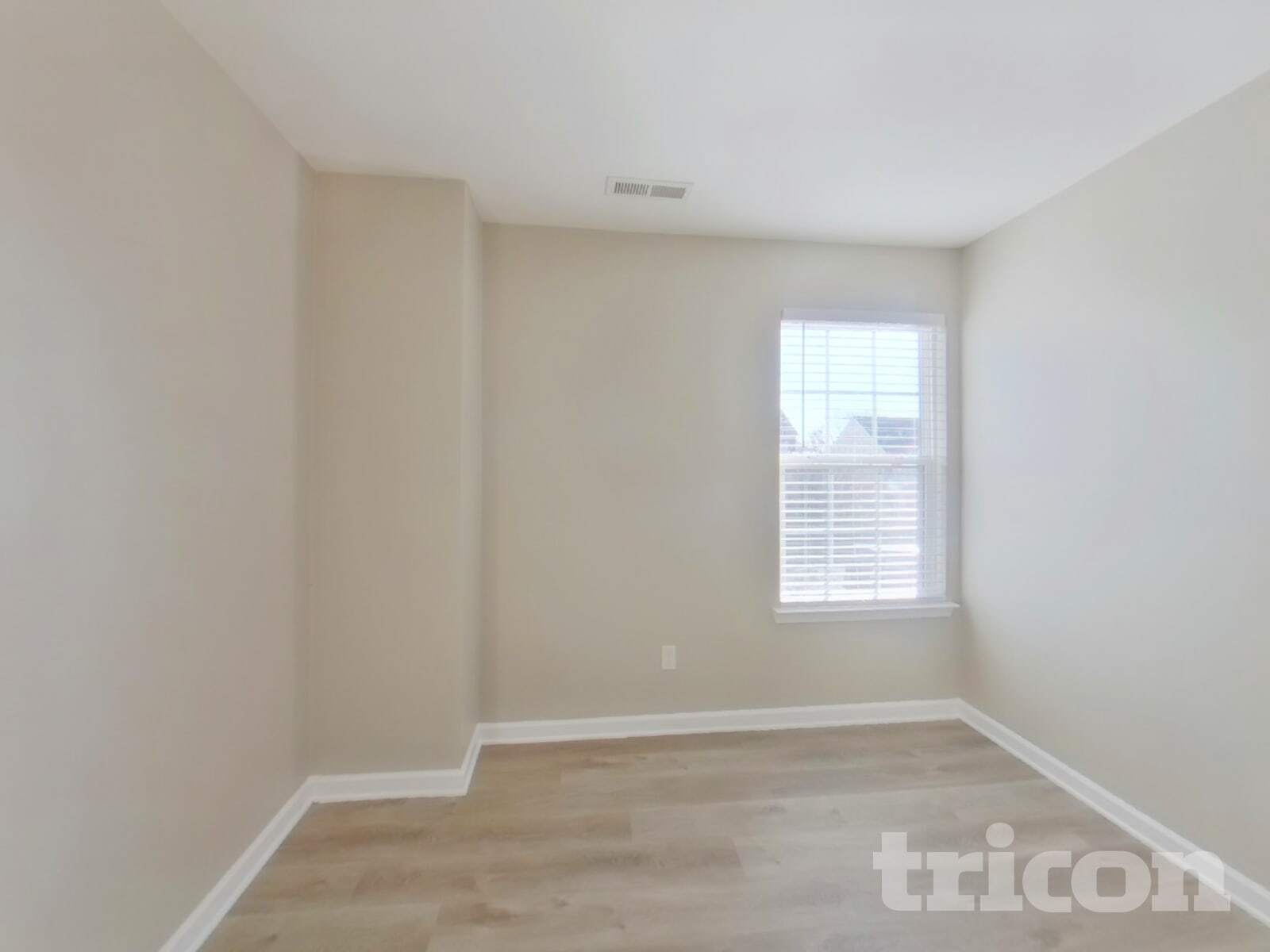 Building Photo - 1402 Weston Ln