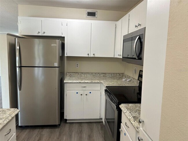 Building Photo - 12682 Castle Hill Dr