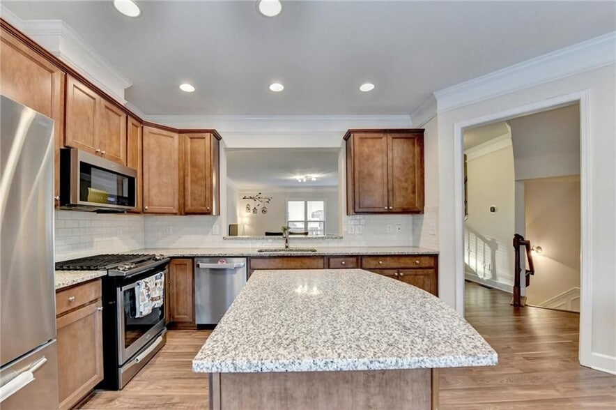 Building Photo - 777 Wexford Cove Way