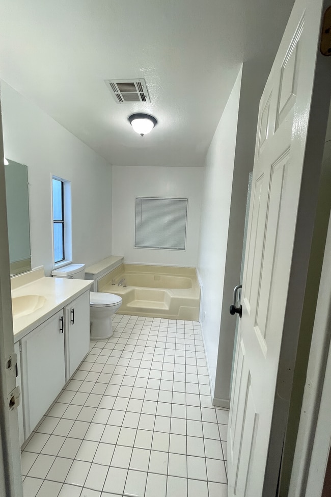 Building Photo - 24425 Woolsey Canyon Rd