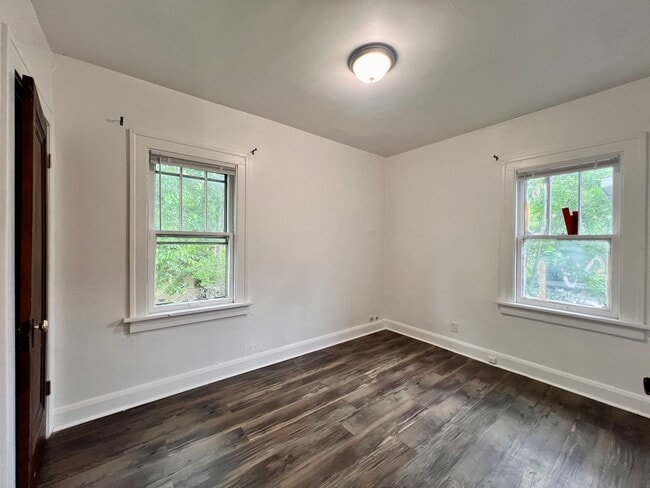 Building Photo - 4158 Mayfield Dr