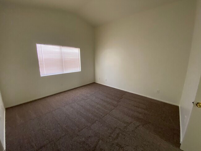 Building Photo - 3725 Penny Cross Dr