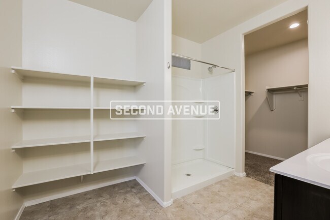 Building Photo - 18360 W Artemisa Ave