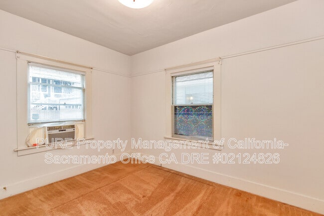 Building Photo - 816 22nd St