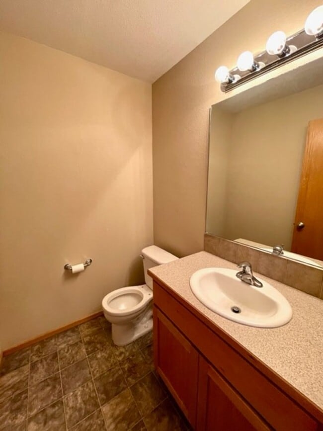 Building Photo - 61385 Sally Ln