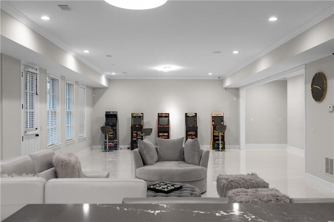 Building Photo - 980 Fenimore Cir