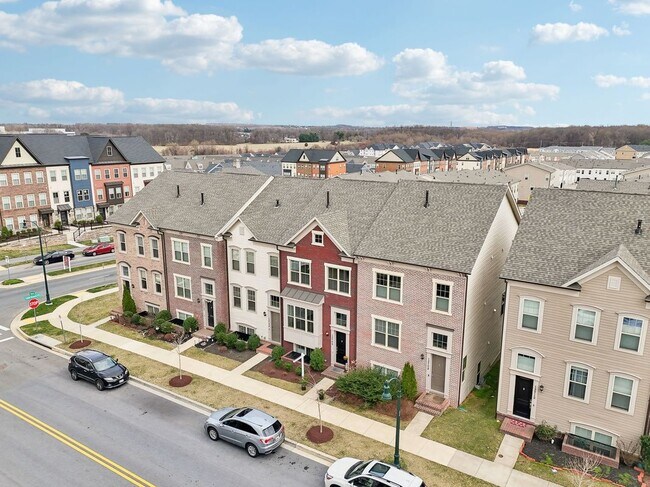 Building Photo - 13706 Petrel St