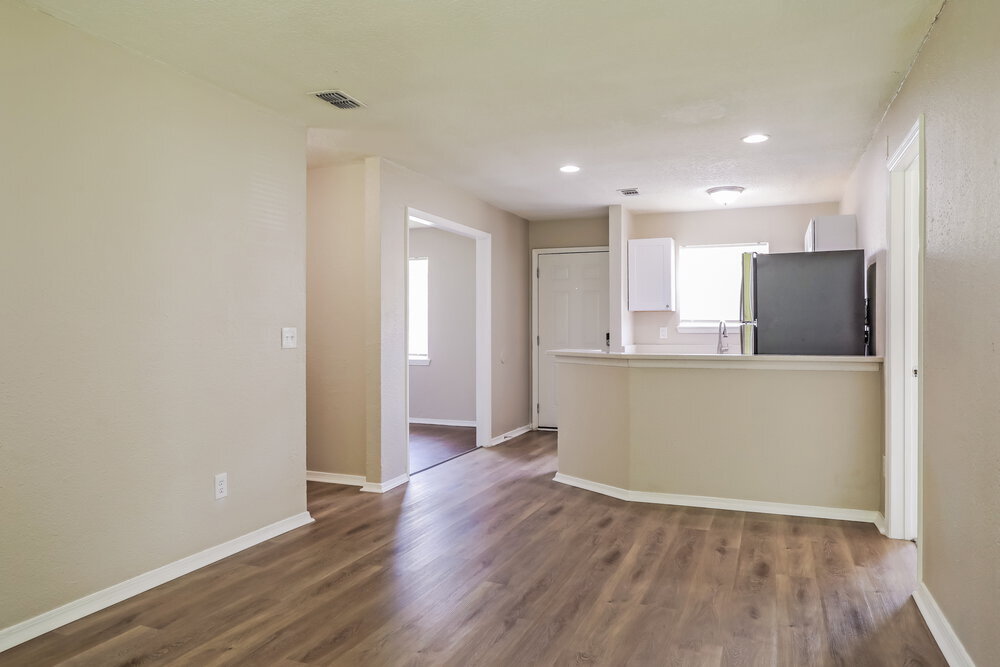 Building Photo - 7510 John F Kennedy Dr W