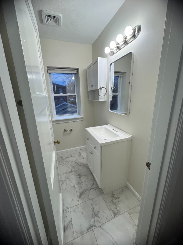 Building Photo - 3920 Berger Ave