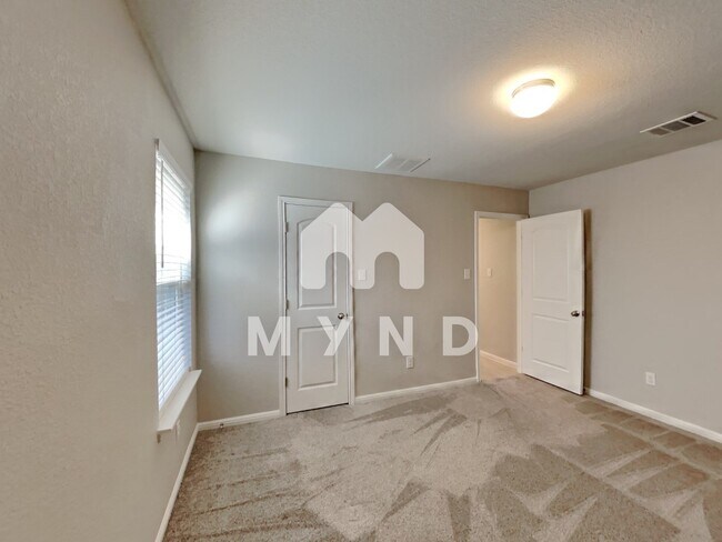 Building Photo - 20421 Whimbrel Ct