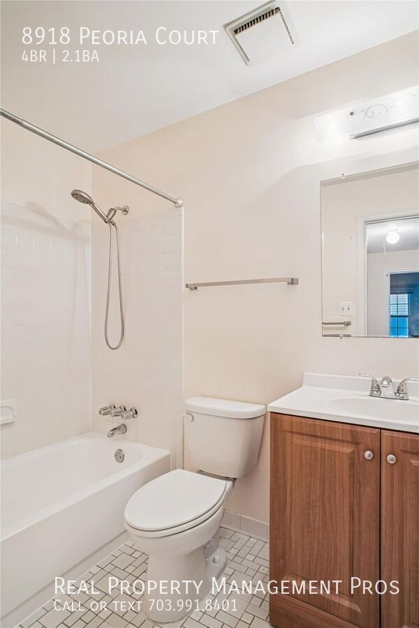 Building Photo - 8918 Peoria Ct