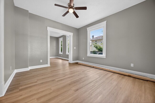 Building Photo - 1510 N Grant Ave