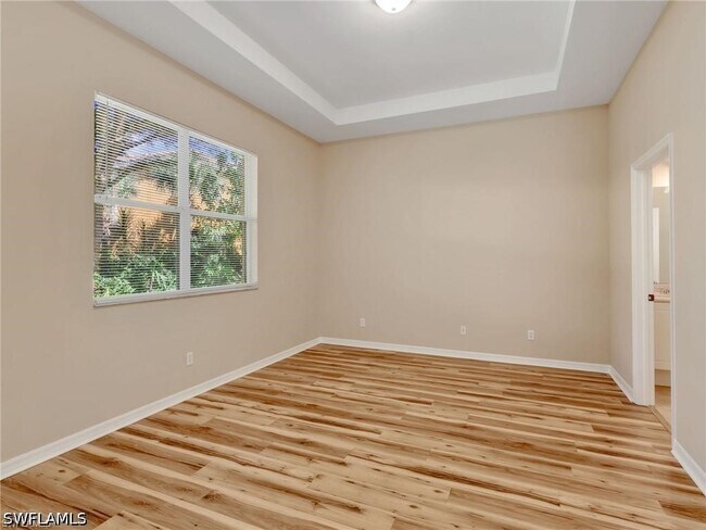 Building Photo - 10140 N Golden Elm Dr