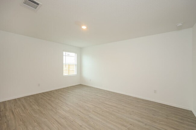 Building Photo - 10727 Hernando Ct
