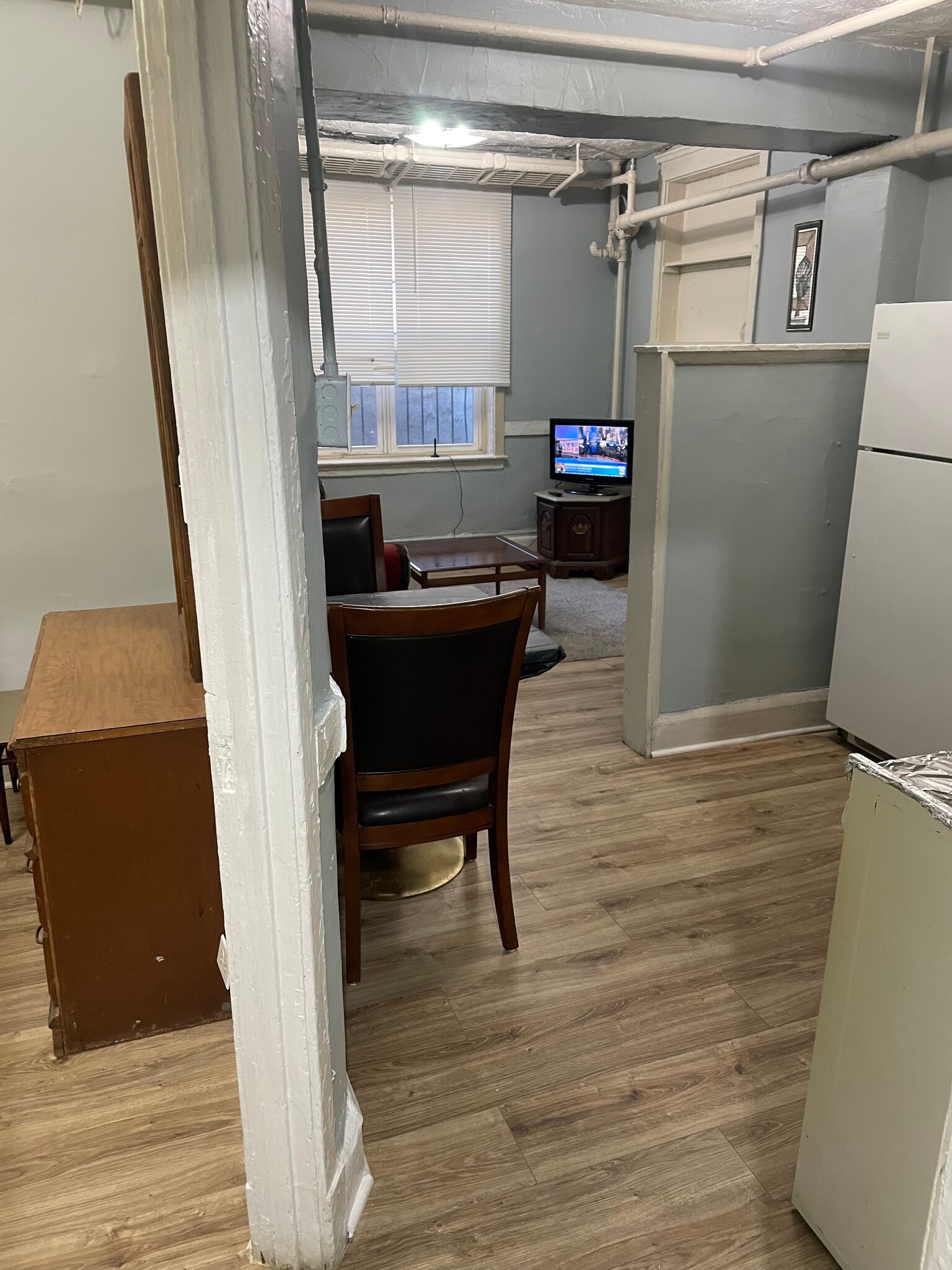 Building Photo - 2344 Prospect Ave E