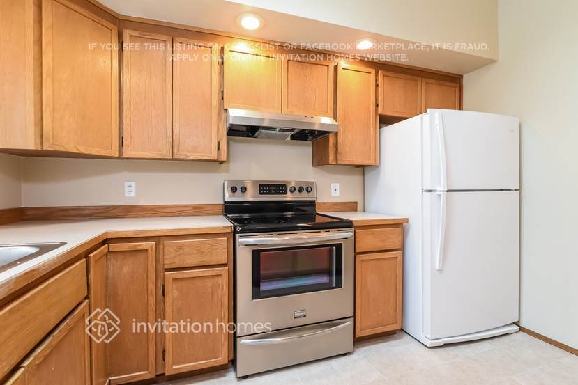 Building Photo - 1414 SW 344th Pl