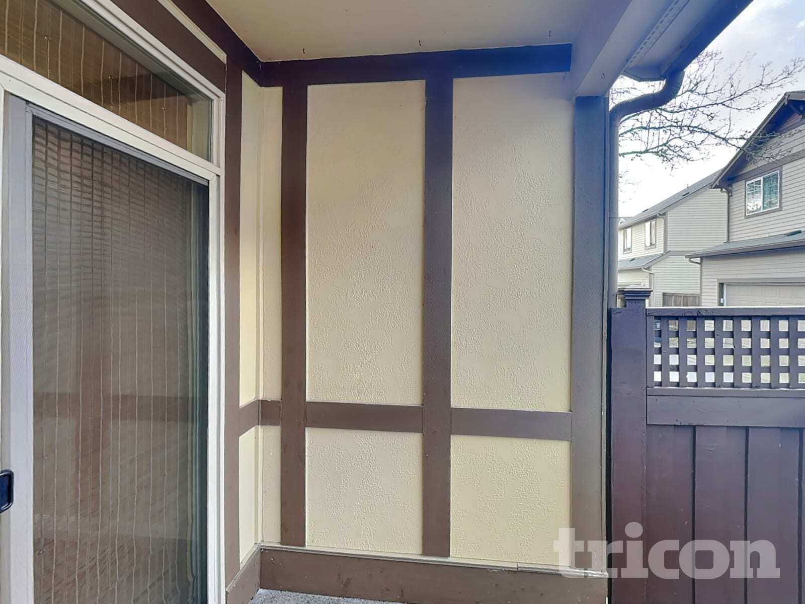 Building Photo - 29261 SW Charlotte Ln