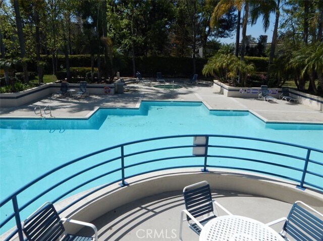 Building Photo - 5749 E Creekside Ave