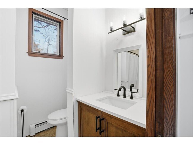 Building Photo - 15102 Afton Hills Dr S