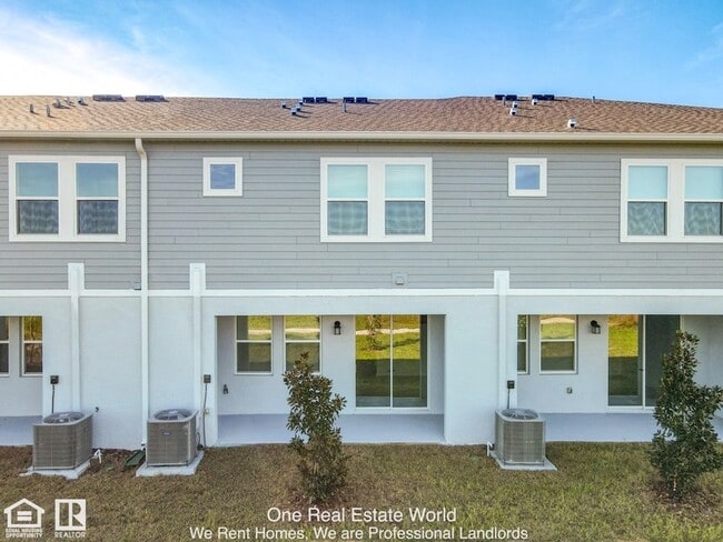 Building Photo - 2971 Maloof Dr