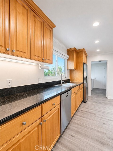 Building Photo - 7016 Lofty Grove Dr
