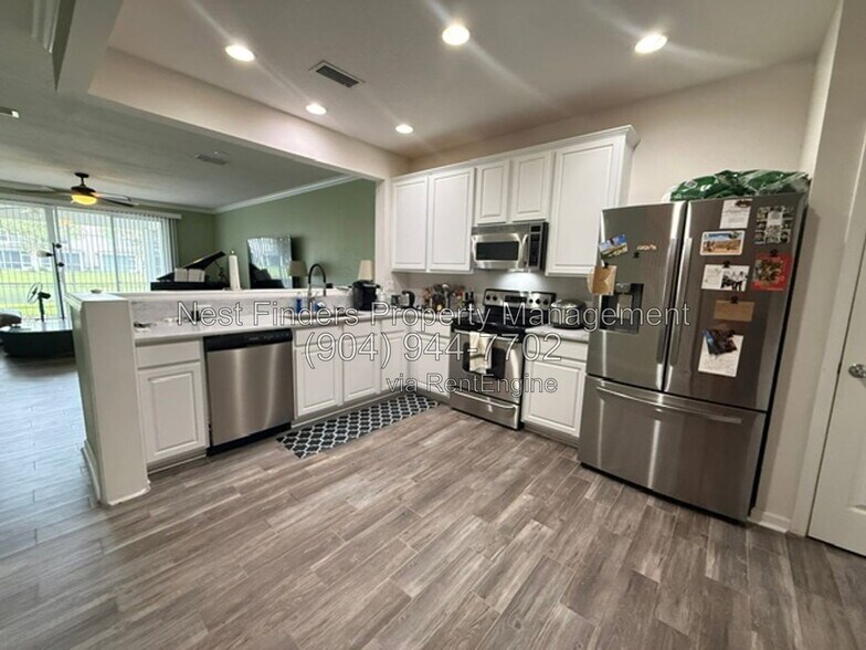 Building Photo - 11340 Campfield Cricle