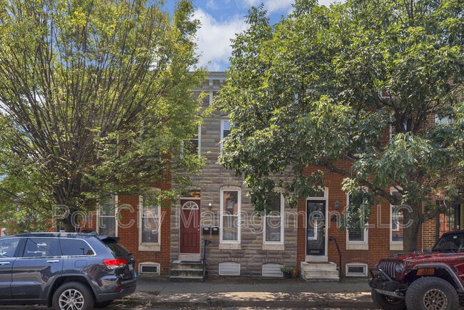 Primary Photo - 3207 Hudson St