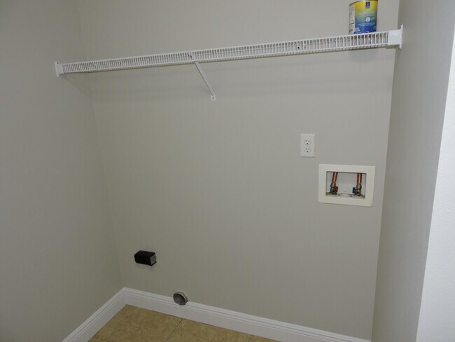Building Photo - 4587 Ashton Cir