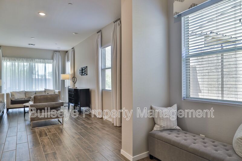 Building Photo - 2152 N 141st Ave