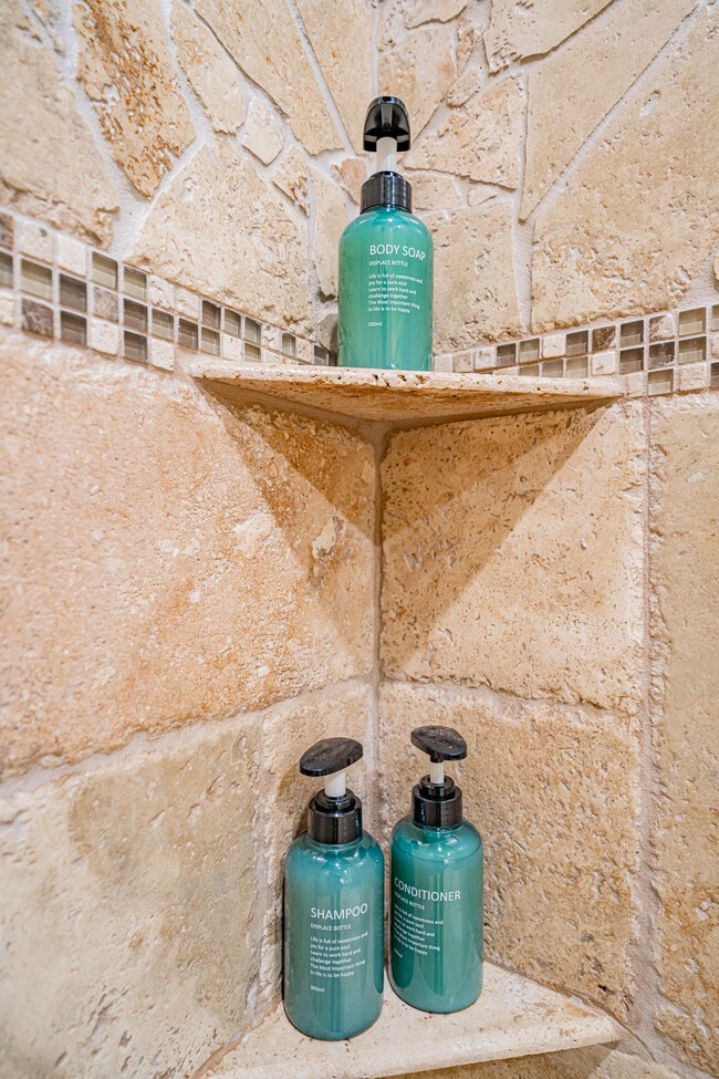 Building Photo - 1610 Olympic Drive