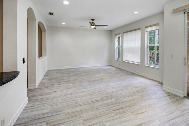 Building Photo - 5794 NW 119th Terrace