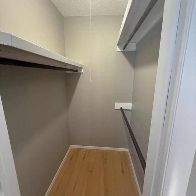 Building Photo - remodeled 3 bedroom 2 bathroom home