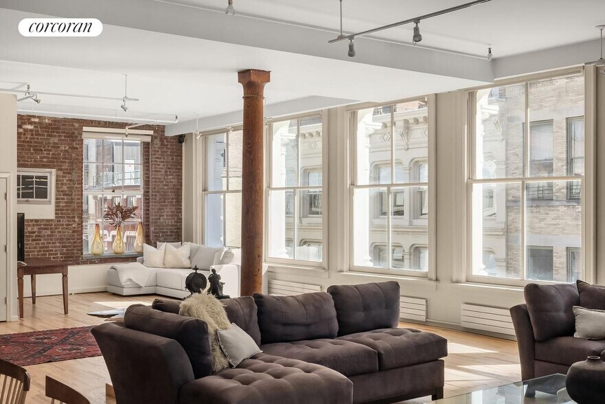 Building Photo - 47 Mercer Street PHA