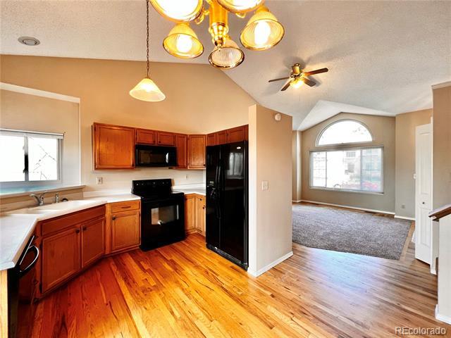Building Photo - 310 Medford Dr