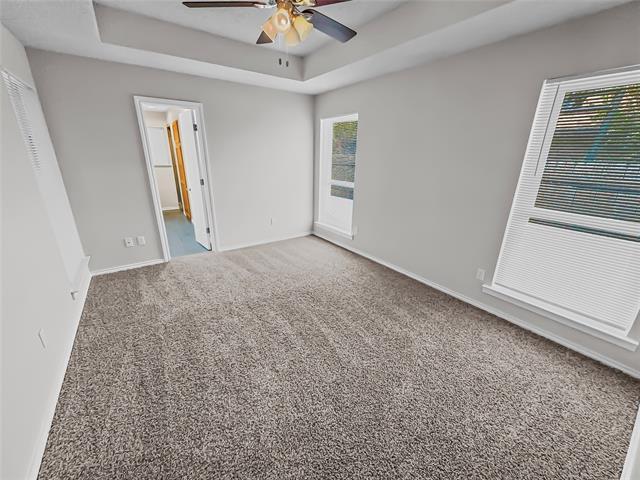 Building Photo - 7912 Buttercup Cir N