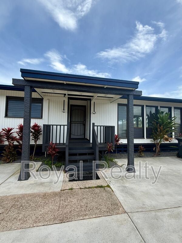 Building Photo - 98-1613 Ho'olauae St