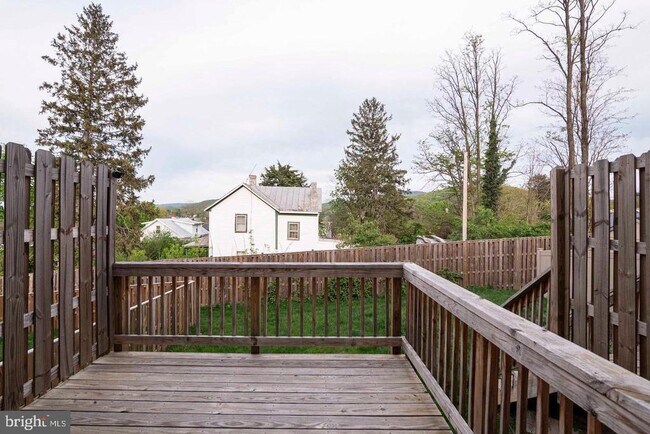 Building Photo - 112 Ryder Benson Ln