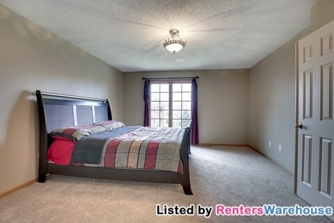 Building Photo - 2692 118th Cir NE