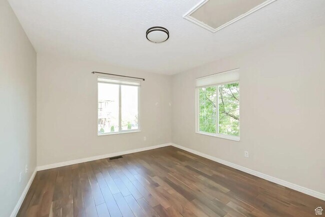 Building Photo - 3568 N 500 E